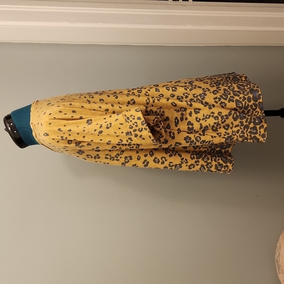 MTS leopard top - Picture 4 of 10